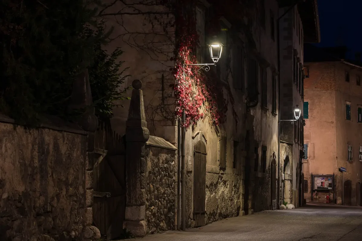illuminazione-stradale-a-cles